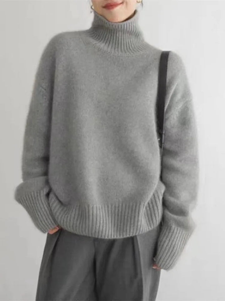 Brisena | Elegancia en Cuello Alto