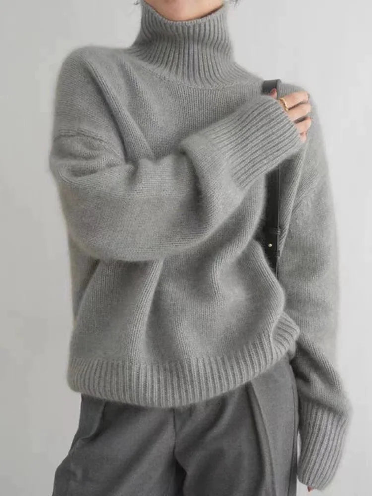 Brisena | Elegancia en Cuello Alto