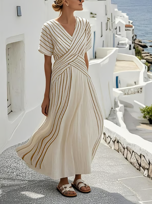 Vestido de lino con cintura cruzada elegante